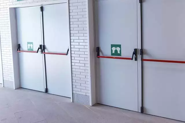 Manuseamento e Reparação de Portas Corta-Fogo
